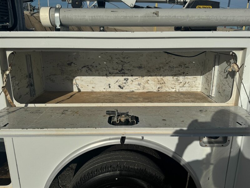 2022 RAM 3500 Tradesman - Photo 16 - Arlington, TX 76011