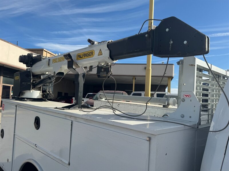 2022 RAM 3500 Tradesman - Photo 21 - Arlington, TX 76011