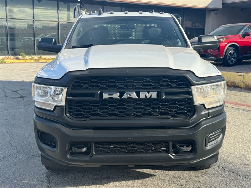 2022 RAM 3500 Tradesman - Photo 3 - Arlington, TX 76011