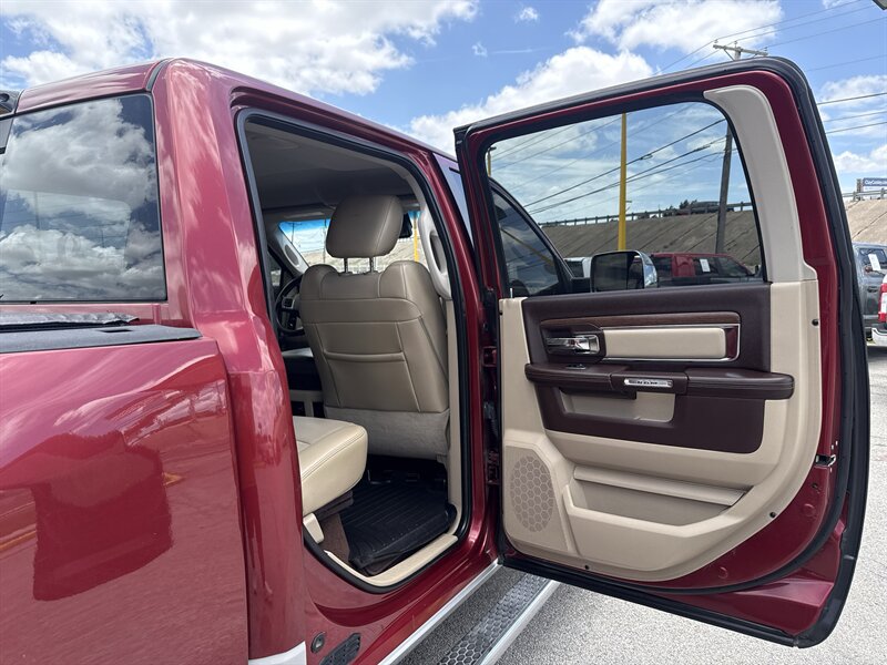 2013 RAM 3500 Laramie - Photo 19 - Arlington, TX 76011