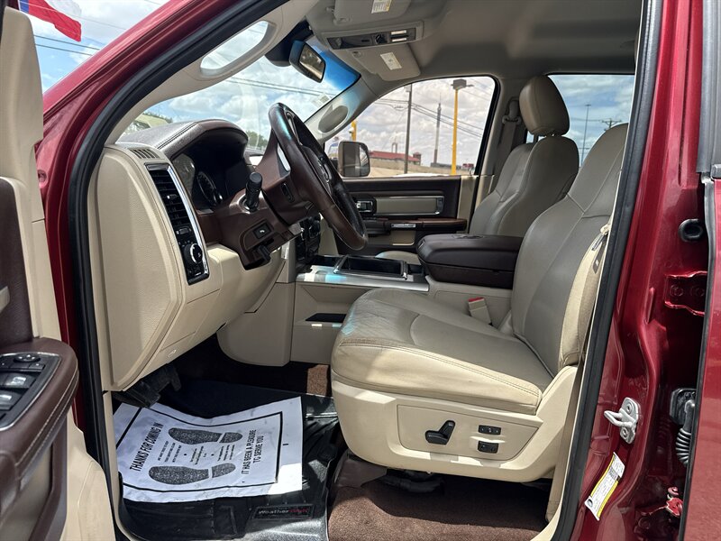 2013 RAM 3500 Laramie - Photo 14 - Arlington, TX 76011