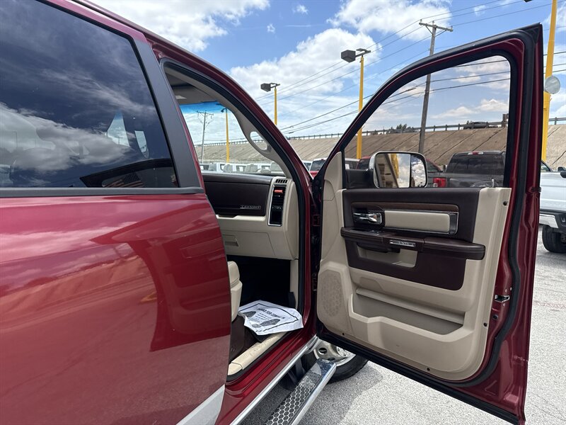 2013 RAM 3500 Laramie - Photo 17 - Arlington, TX 76011