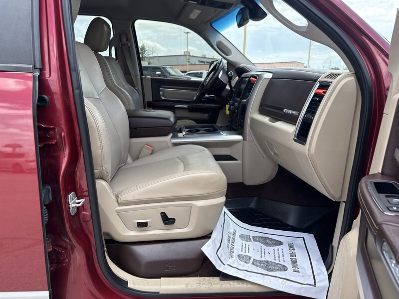 2013 RAM 3500 Laramie - Photo 18 - Arlington, TX 76011