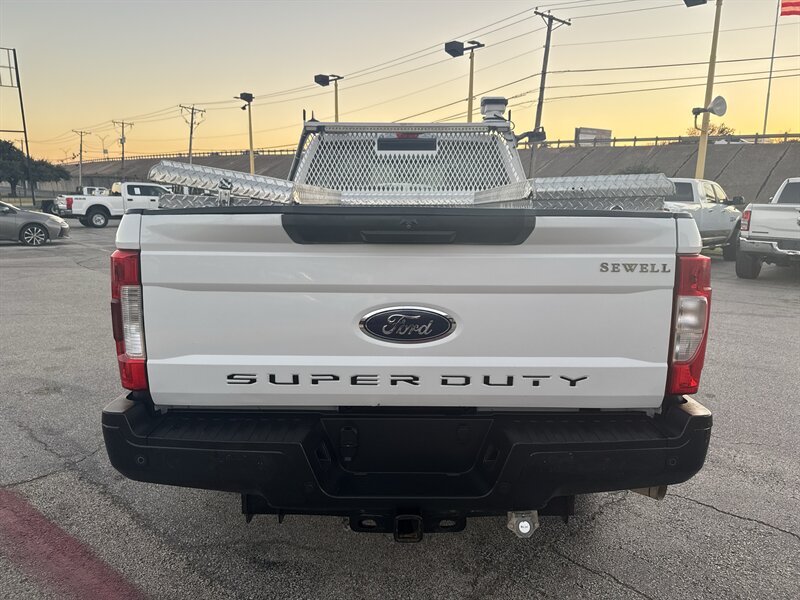 2017 Ford F-250 XL - Photo 6 - Arlington, TX 76011