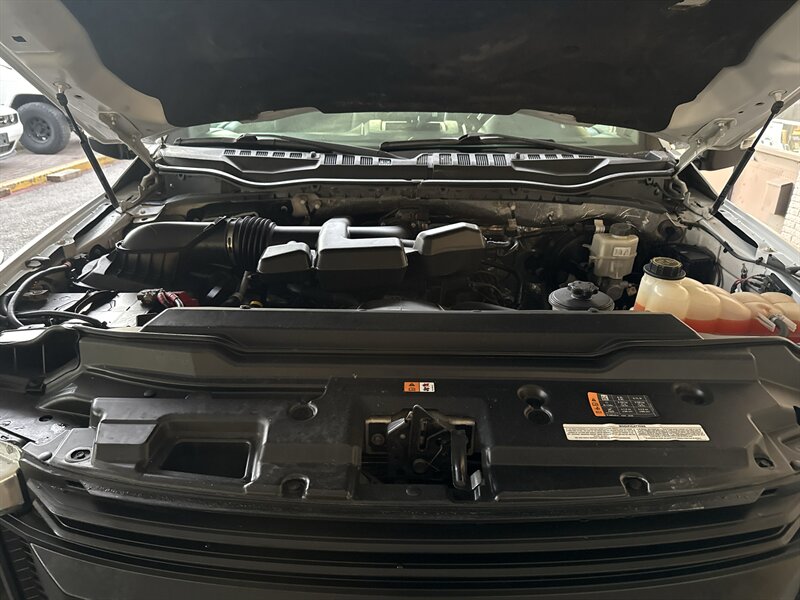 2017 Ford F-250 XL - Photo 26 - Arlington, TX 76011