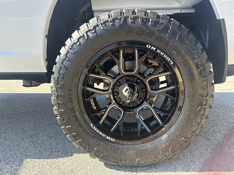 2023 RAM 2500 Tradesman   - Photo 10 - Arlington, TX 76011