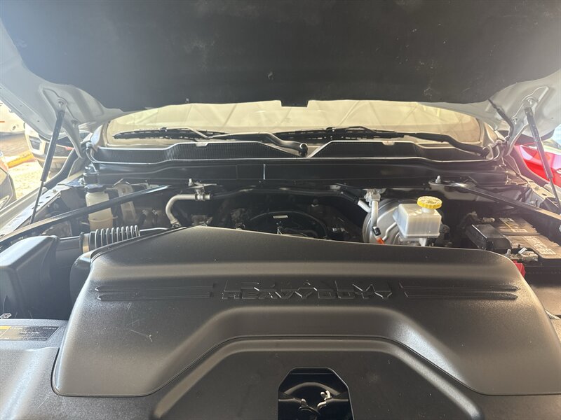 2023 RAM 2500 Tradesman   - Photo 30 - Arlington, TX 76011