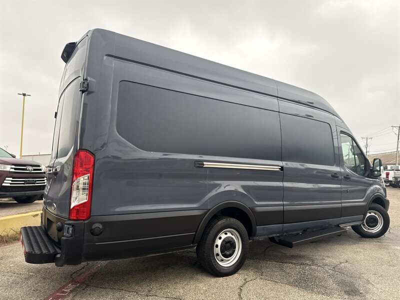 2019 Ford Transit 250 - Photo 5 - Arlington, TX 76011