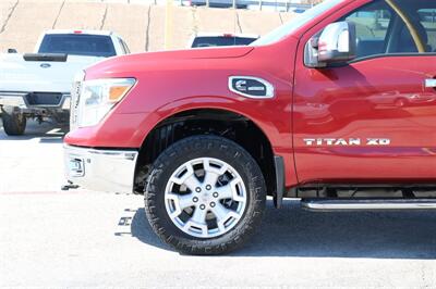 2016 Nissan Titan XD SL   - Photo 14 - Arlington, TX 76011