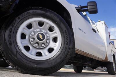 2011 Chevrolet Silverado 2500 Work Truck   - Photo 13 - Arlington, TX 76011