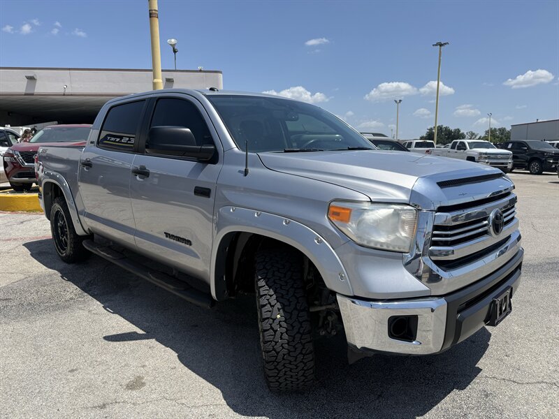 2017 Toyota Tundra SR5 - Photo 3 - Arlington, TX 76011