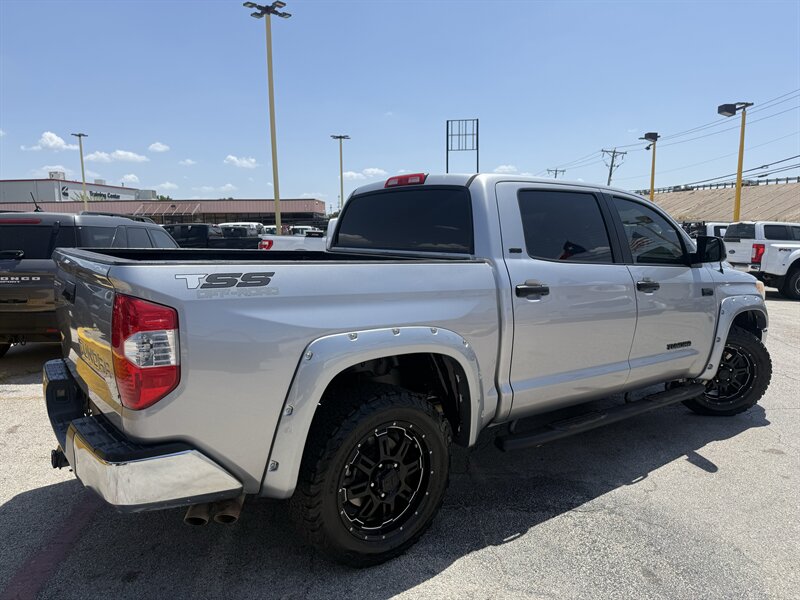 2017 Toyota Tundra SR5 - Photo 5 - Arlington, TX 76011