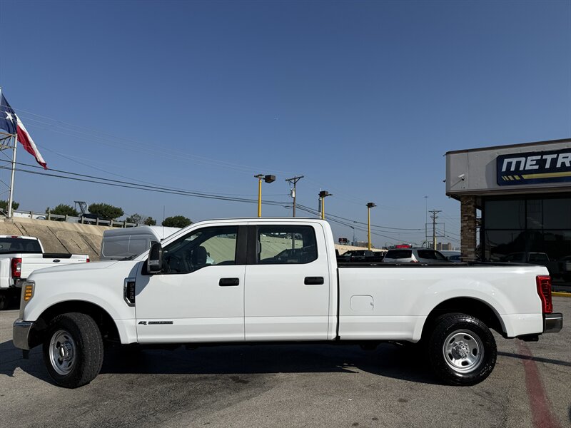 2017 Ford F-350 Super Duty XL - Photo 9 - Arlington, TX 76011