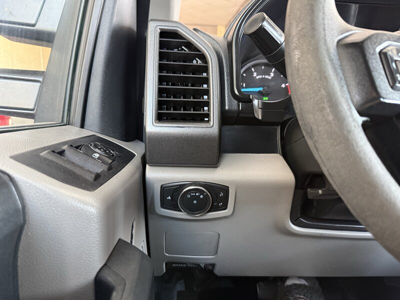 2017 Ford F-350 Super Duty XL - Photo 22 - Arlington, TX 76011