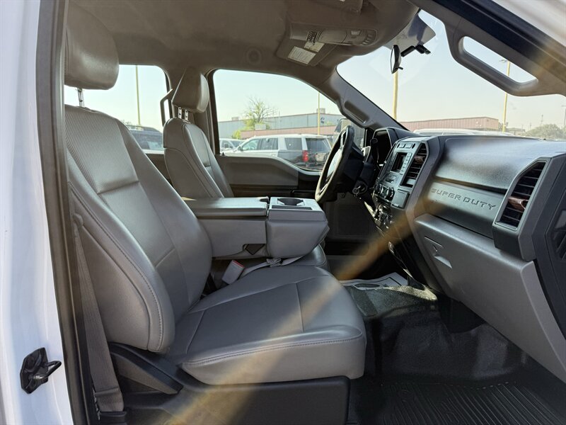 2017 Ford F-350 Super Duty XL - Photo 19 - Arlington, TX 76011