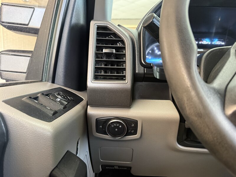 2019 Ford F-350 STX - Photo 22 - Arlington, TX 76011