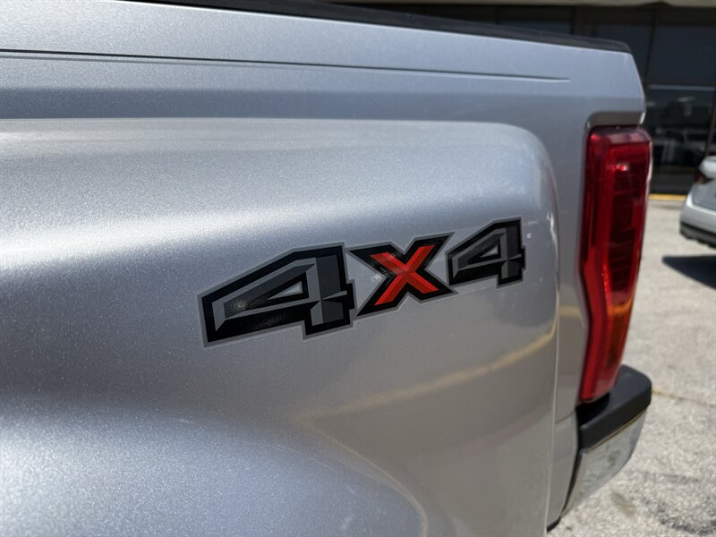 2019 Ford F-350 STX - Photo 13 - Arlington, TX 76011