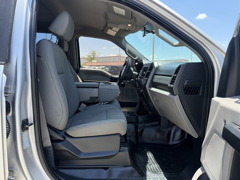 2019 Ford F-350 STX - Photo 19 - Arlington, TX 76011