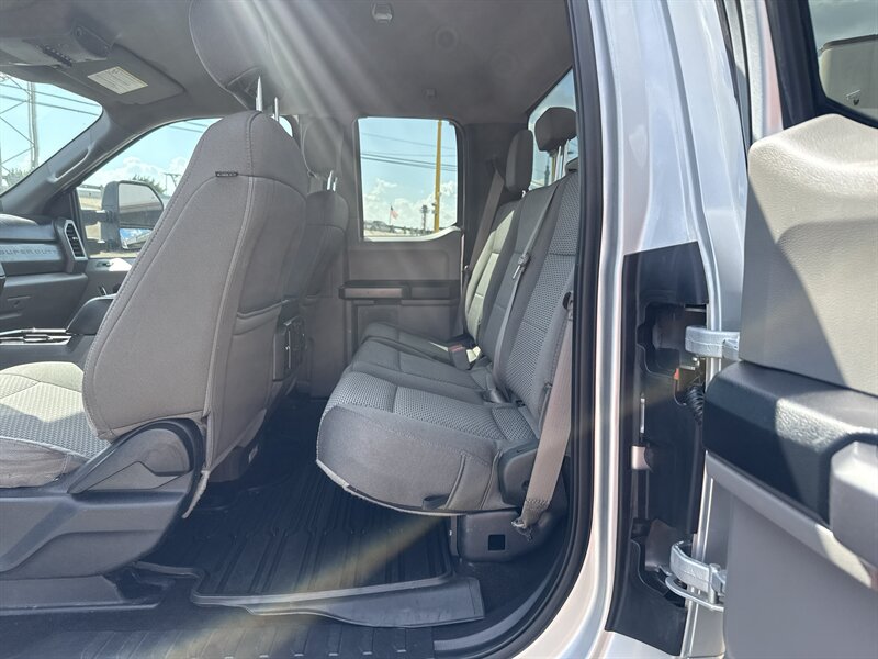 2019 Ford F-250 Super Duty XLT - Photo 17 - Arlington, TX 76011