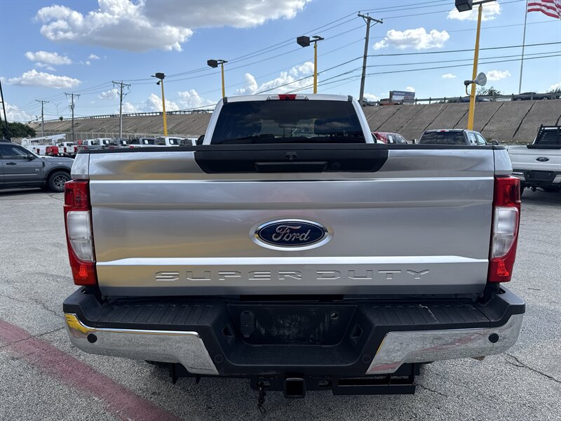 2019 Ford F-250 Super Duty XLT - Photo 6 - Arlington, TX 76011