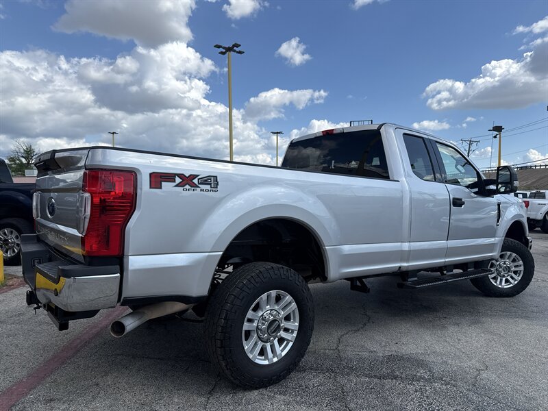 2019 Ford F-250 Super Duty XLT - Photo 5 - Arlington, TX 76011