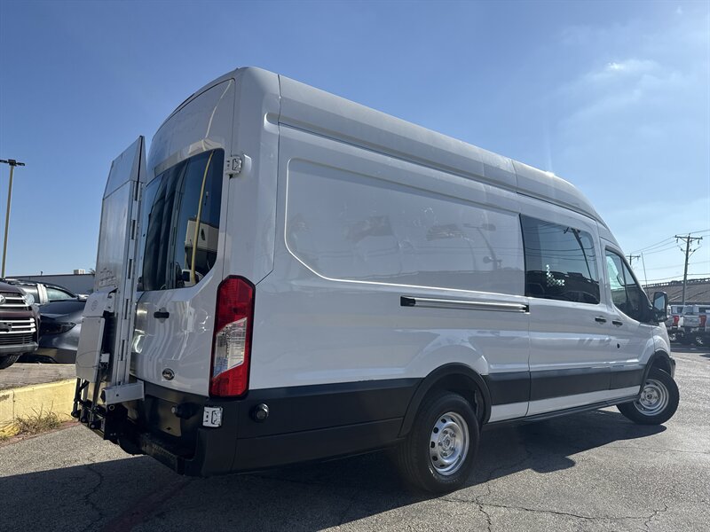 2016 Ford Transit 350 - Photo 5 - Arlington, TX 76011