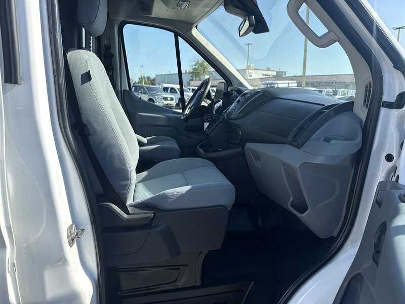 2016 Ford Transit 350 - Photo 18 - Arlington, TX 76011