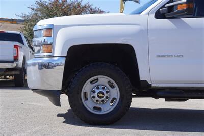 2018 Chevrolet Silverado 2500 Work Truck   - Photo 11 - Arlington, TX 76011