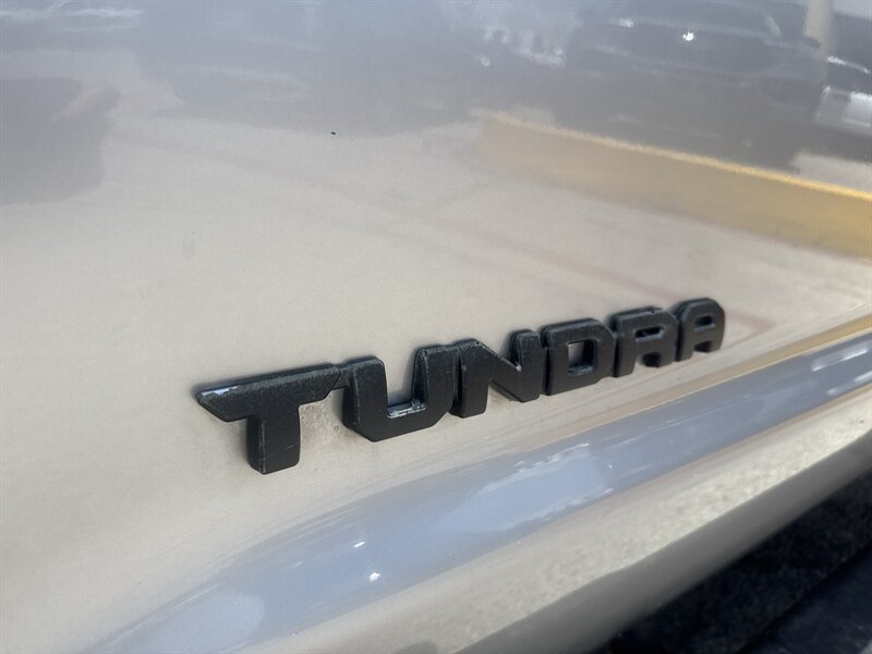 2016 Toyota Tundra SR5 - Photo 13 - Arlington, TX 76011