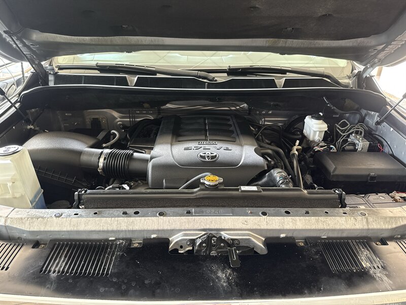2016 Toyota Tundra SR5 - Photo 33 - Arlington, TX 76011