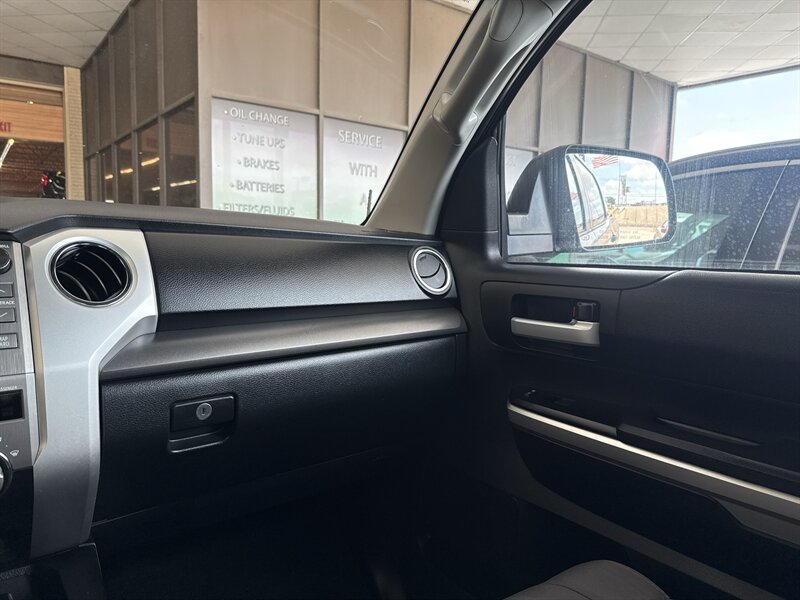 2016 Toyota Tundra SR5 - Photo 29 - Arlington, TX 76011