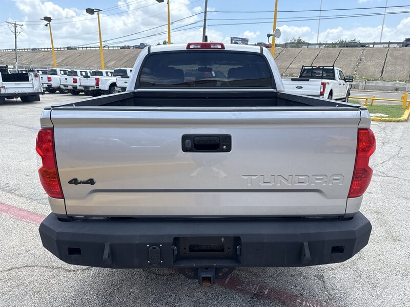2016 Toyota Tundra SR5 - Photo 6 - Arlington, TX 76011