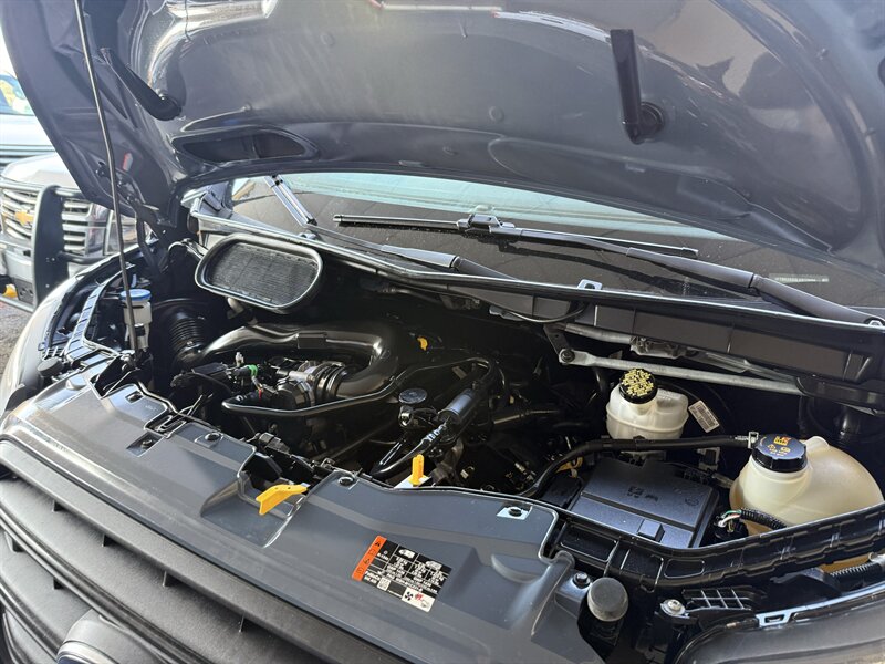 2020 Ford Transit 250 - Photo 22 - Arlington, TX 76011