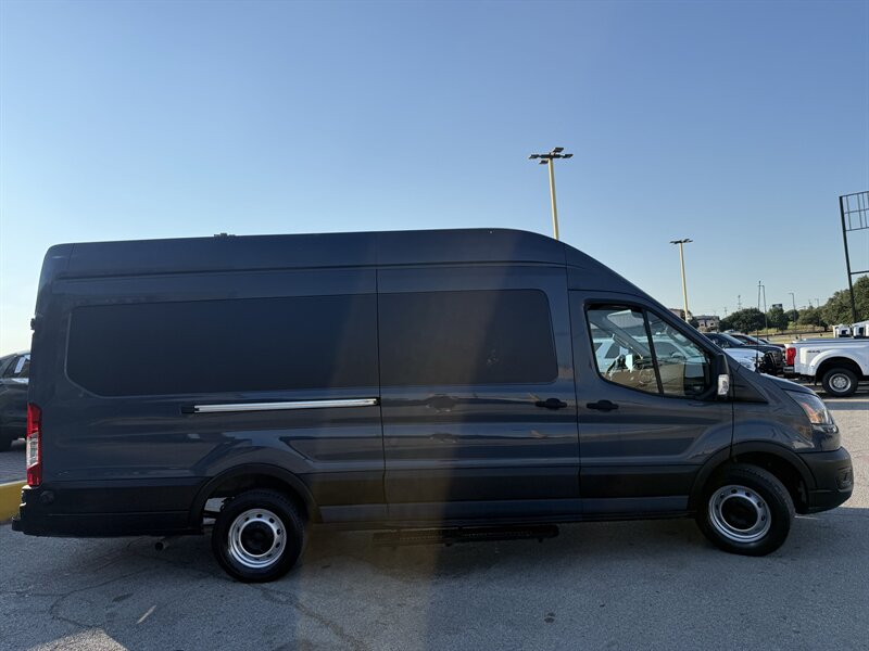 2020 Ford Transit 250 - Photo 4 - Arlington, TX 76011