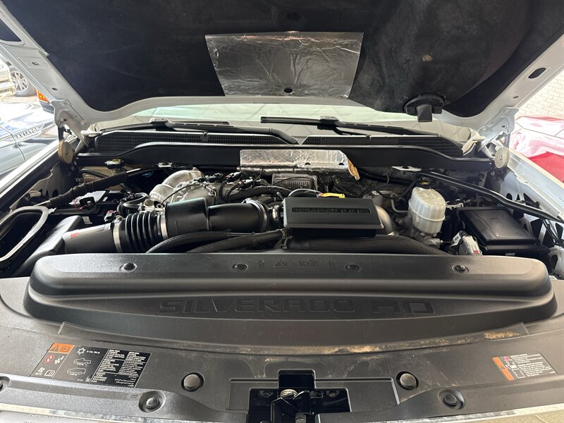 2018 Chevrolet Silverado 3500HD CC Work Truck - Photo 29 - Arlington, TX 76011