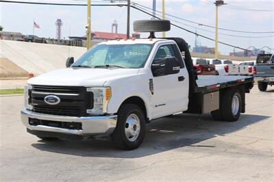 2017 Ford F-350 XL   - Photo 2 - Arlington, TX 76011