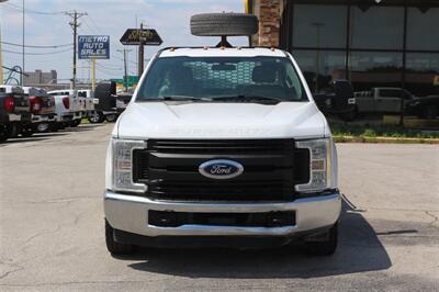 2017 Ford F-350 XL   - Photo 9 - Arlington, TX 76011