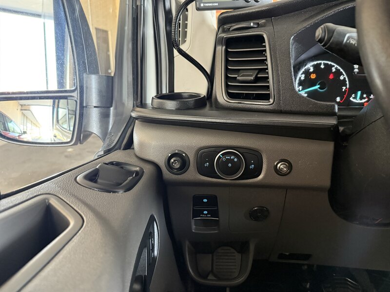 2021 Ford Transit 350 - Photo 17 - Arlington, TX 76011