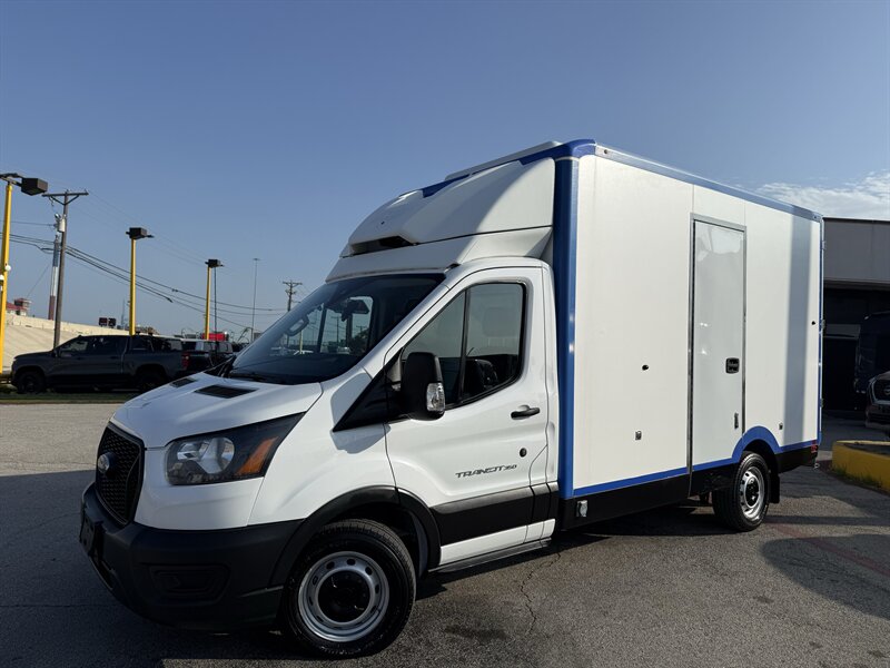 2021 Ford Transit 350 - Photo 10 - Arlington, TX 76011