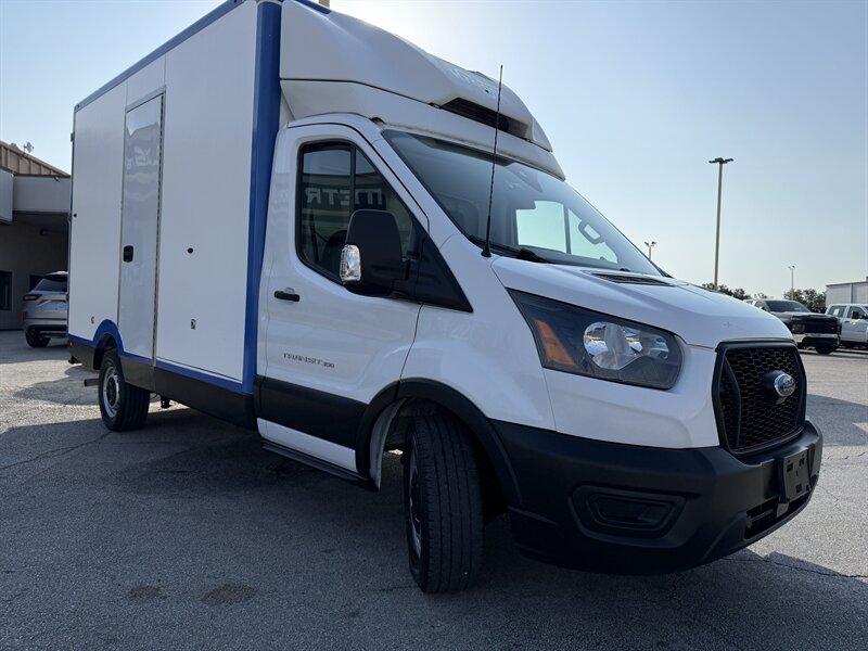 2021 Ford Transit 350 - Photo 3 - Arlington, TX 76011