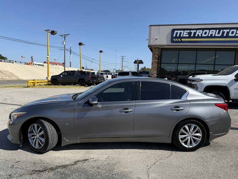 2015 INFINITI Q50 - Photo 9 - Arlington, TX 76011