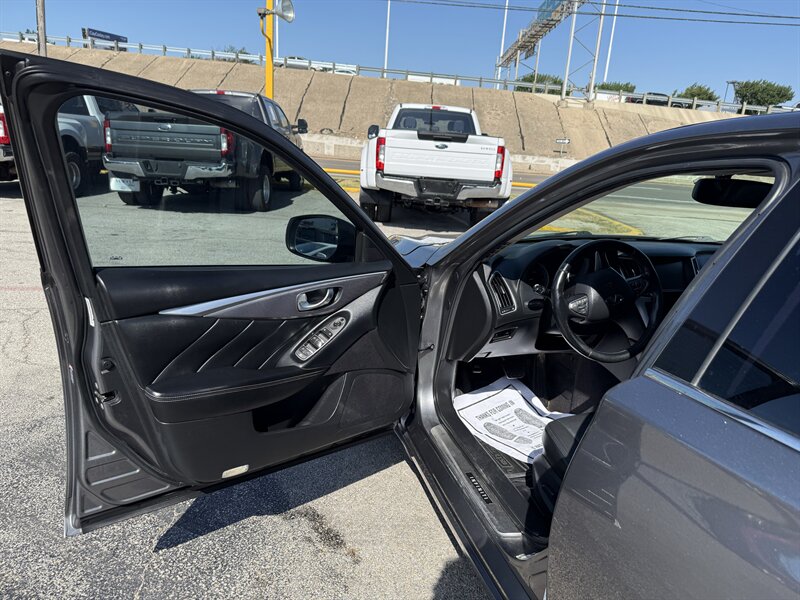 2015 INFINITI Q50 - Photo 13 - Arlington, TX 76011