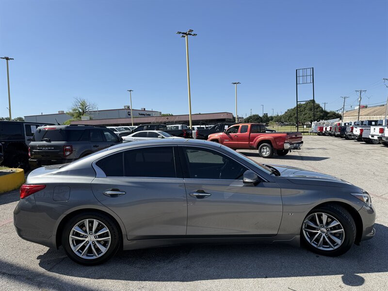 2015 INFINITI Q50 - Photo 4 - Arlington, TX 76011
