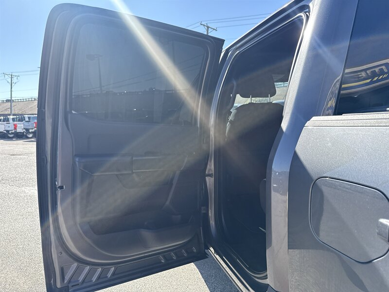 2022 Ford F-150 XLT - Photo 16 - Arlington, TX 76011