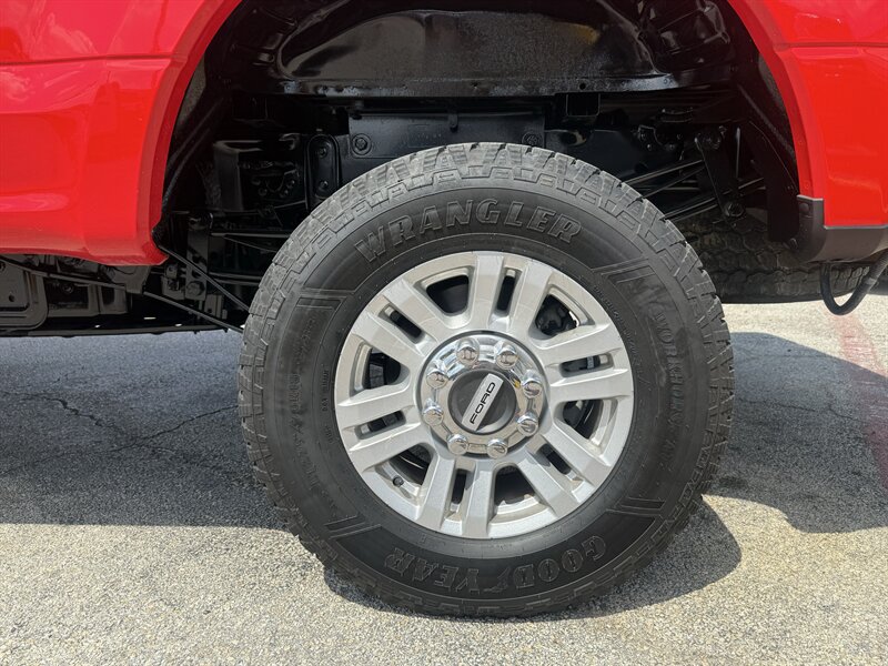 2019 Ford F-250 Super Duty XLT - Photo 11 - Arlington, TX 76011