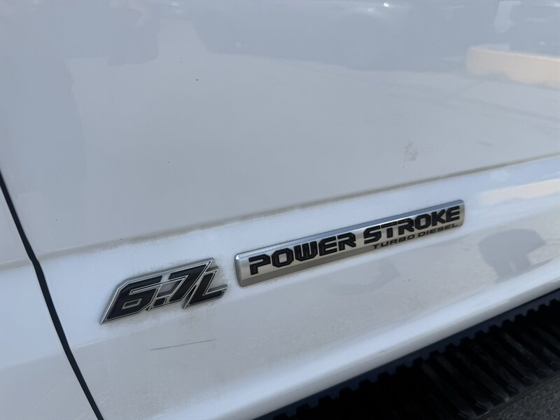 2022 Ford F-250 Super Duty XL - Photo 11 - Arlington, TX 76011