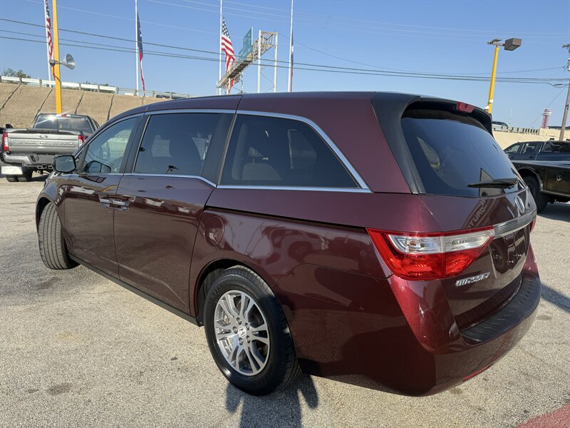 2011 Honda Odyssey EX-L - Photo 8 - Arlington, TX 76011