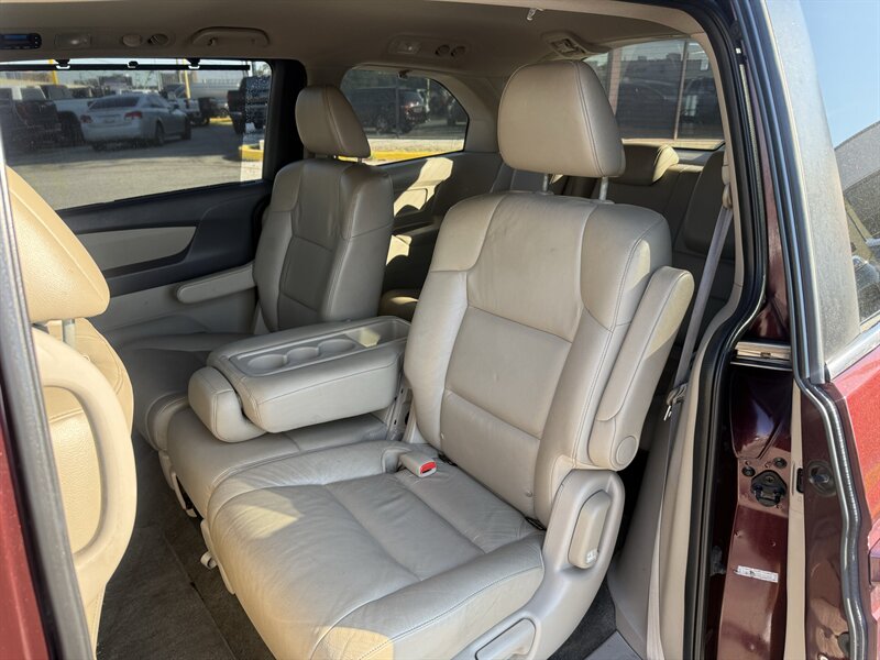2011 Honda Odyssey EX-L - Photo 15 - Arlington, TX 76011