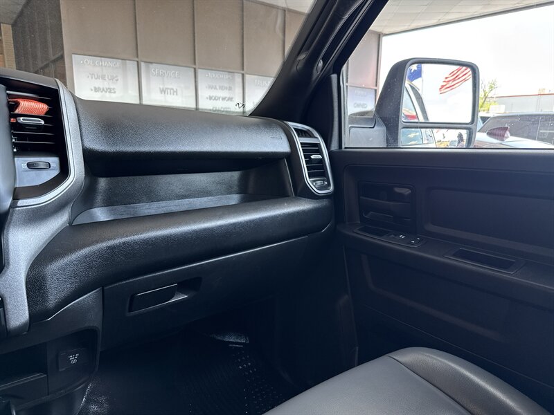 2024 RAM 2500 Tradesman - Photo 28 - Arlington, TX 76011