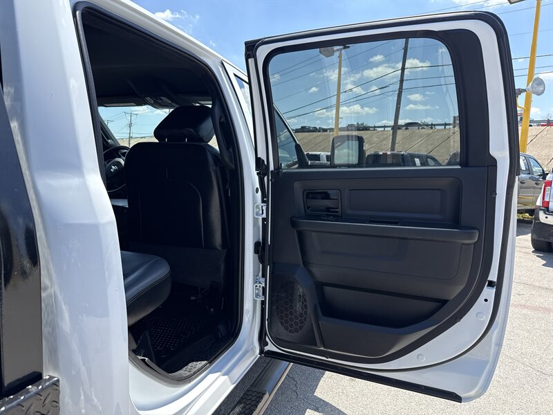 2024 RAM 2500 Tradesman - Photo 20 - Arlington, TX 76011